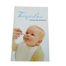 Vintage 1963  Foods for Baby and Mealtime Psychology Booklet Gerber Products Co - £7.77 GBP