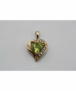 10K Yellow Gold Green and Clear Stone Heart Pendant Charm 1.5 gram - $88.48