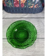 Vintage MCM VIBRANT Green Glass ROUND Candy Dish COLLECTABLE SERVEWARE - $15.00