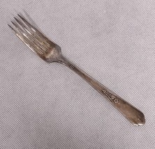Oneida Encore Dinner Fork Silverplated 1914 - £5.49 GBP