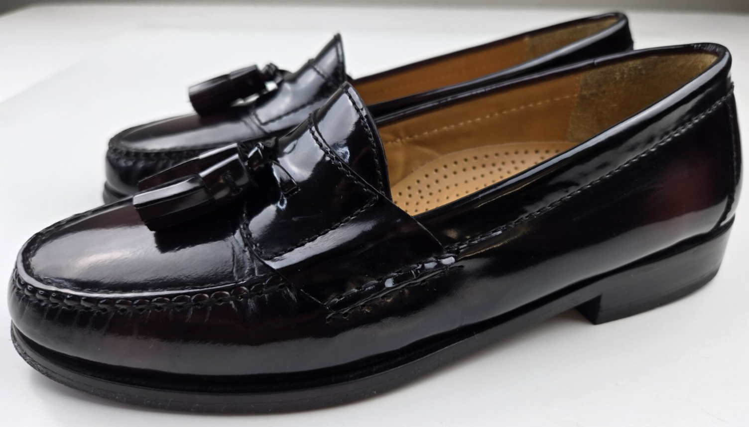 Cole Haan Men&#39;s Pinch Tassel Loafer, size 6.5 D - $98.01