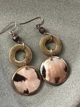 Estate Long Brown Faceted Bead Goldtone Mesh Open Circle &amp; Seashell Dangle Ear - $14.89