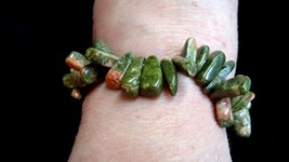 Green and Pink Coral Lucite Statement Stretched Bracelet - £11.85 GBP