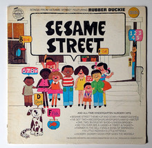 Golden Orchestra &amp; Chorus - Songs from Sesame Street LP Vinyl Record Album, Gold - £11.95 GBP