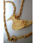 Duck Dynasty Gold Layered Bird Pendant  16 Inch Chain Lifetime Guaranteed - £20.13 GBP