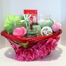 Mother's Day Gift, Wedding, Birthday, Spa Gift Basket, Gift Basket - $82.95