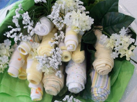 Bundle of Roses For a Girl or Boy For A Baby Shower Event - $150.95