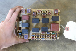 2000-2005 TOYOTA CELICA GT GT-S FUSE RELAY BOX R483 image 7