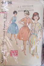 1950s Vintage Misses Pattern 4426 Dresses 36&quot; bust - uncut - £8.83 GBP