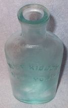 Wm F Kidder New York Antique Embossed Aqua Medicine Cork Top Bottle - £9.34 GBP