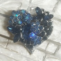 Vintage-Inspired Rhinestone Butterfly Brooch with Heart-Shaped Pin BLUE - $10.89