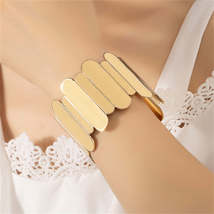 18K Gold-Plated Uneven Oval Cuff - £12.82 GBP