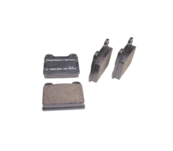 HELLA PAGID Rear Brake Pads Fits 75 76 77 78 79 80 81 82 83 84 85 Mercedes 300D - £28.26 GBP