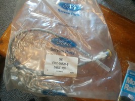 OEM NOS Ford Windstar Van Cable Control Plug  1990-1992  # F0dz-9a820 B - $642.79 MXN