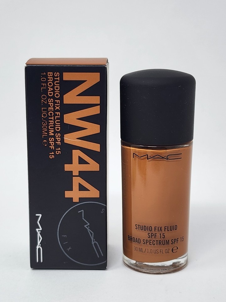 MAC NW44 Studio Fix Fluid SPF 15 Foundation - $26.72