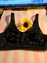 Breezies womens solid support bra 36C Bra - $16.16 CAD