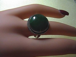 Sterling Silver Round Malachite Ring  (M1) - £19.95 GBP