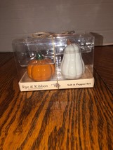 New Rye &amp; Ribbon Salt &amp; Pepper Shakers-Orange Pumpkin &amp; White Gourd-IOP - £7.69 GBP