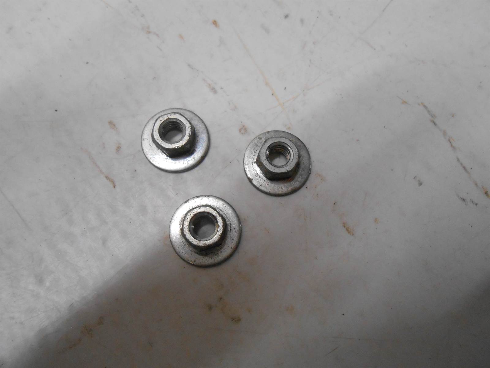 2006 Toyota Tundra Mirror Nuts Right Or Left - $29.99