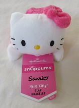 Hallmark Itty Bittys Snappums Sanrio Hello Kitty Plush Slap Bracelet - £7.79 GBP