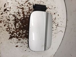 C300      2008 Fuel Filler Door 1417565 - $704.76 MXN