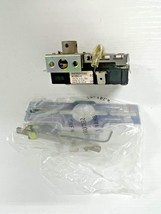 Genuine OEM GE  AC Thermostat Control WJ28X510 - $39.60