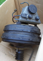 Mercedes W126 VACUUM BOOSTER MASTER CYLINDER / RESERVOIR - $225.00