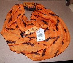 Halloween Adult Scarf Orange With Bats On It Polyester 117F - $19.49
