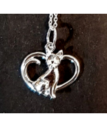 Avon Sterling Silver Cat Pendant Necklace in Box NOS For the Love of Ani... - $40.65 CAD