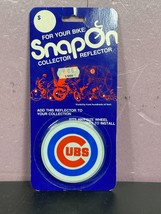 Chicago Cubs Snap on Bike Reflector BASEBALL Vintage 1970&#39;s New Sealed - £15.57 GBP
