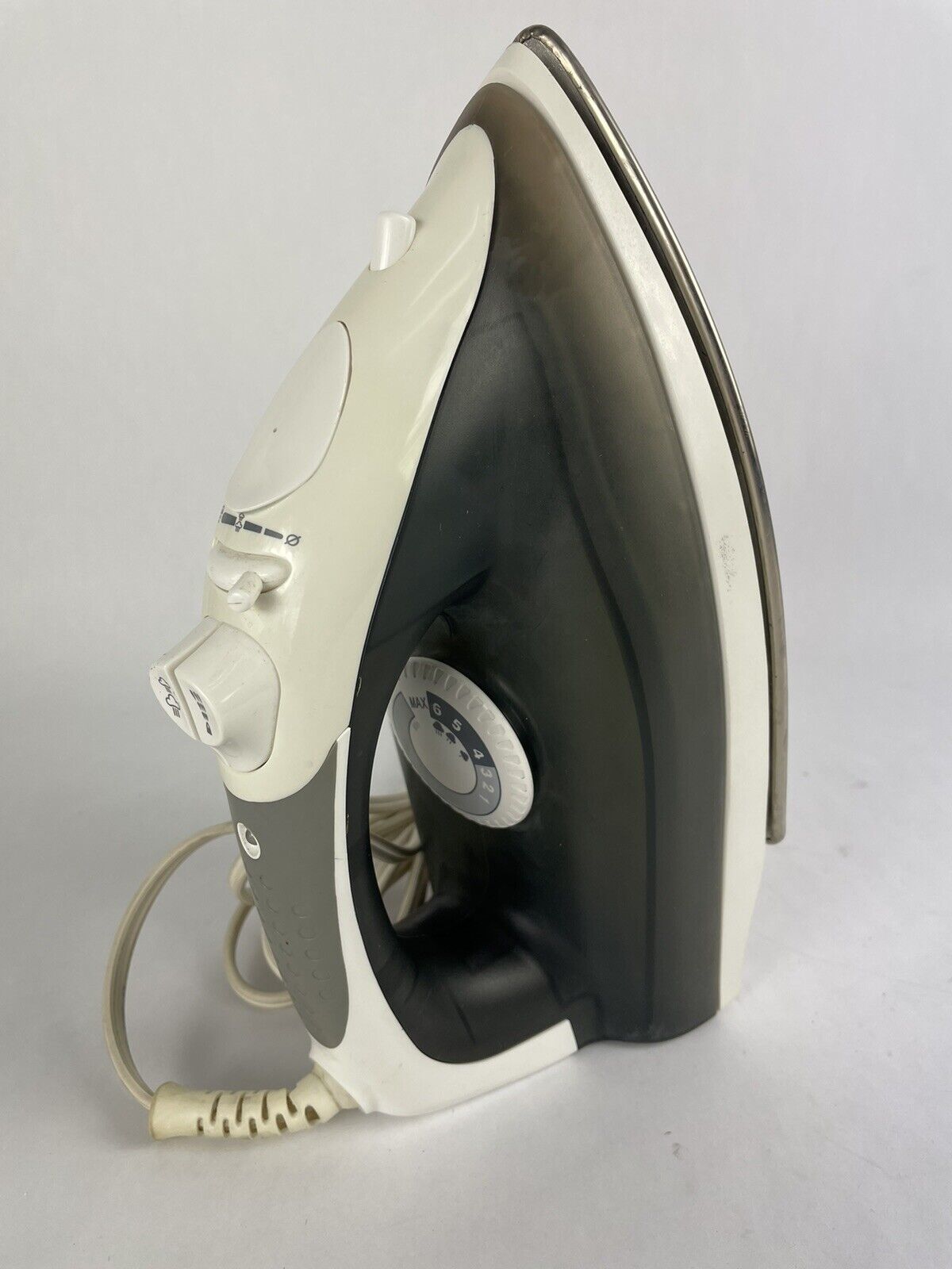 Primary image for Black & Decker Steam Advantage Iron Vintage AS185 Series Handheld