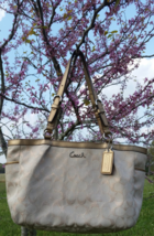 Coach F17724 Large Gold Metallic Signature Gallery Shoulder Tote Bag, Excellent - £42.46 GBP