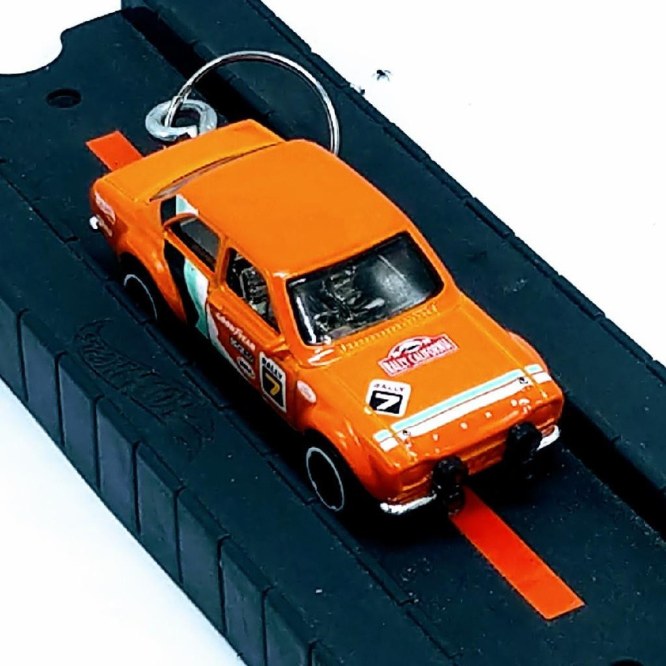 Hot Wheels 5/10 Baja Blazers Orange &#39;70 Ford Escort RS1600 1:64 Diecast ... - $8.95