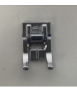 HUSQVARNA VIKING 7 Groove Pin Tuck Foot #4123628 - $11.28