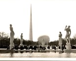 Vtg Postcard RPPC New York Worlds Fair - Constitutional Mall Statuary UNP - £5.93 GBP