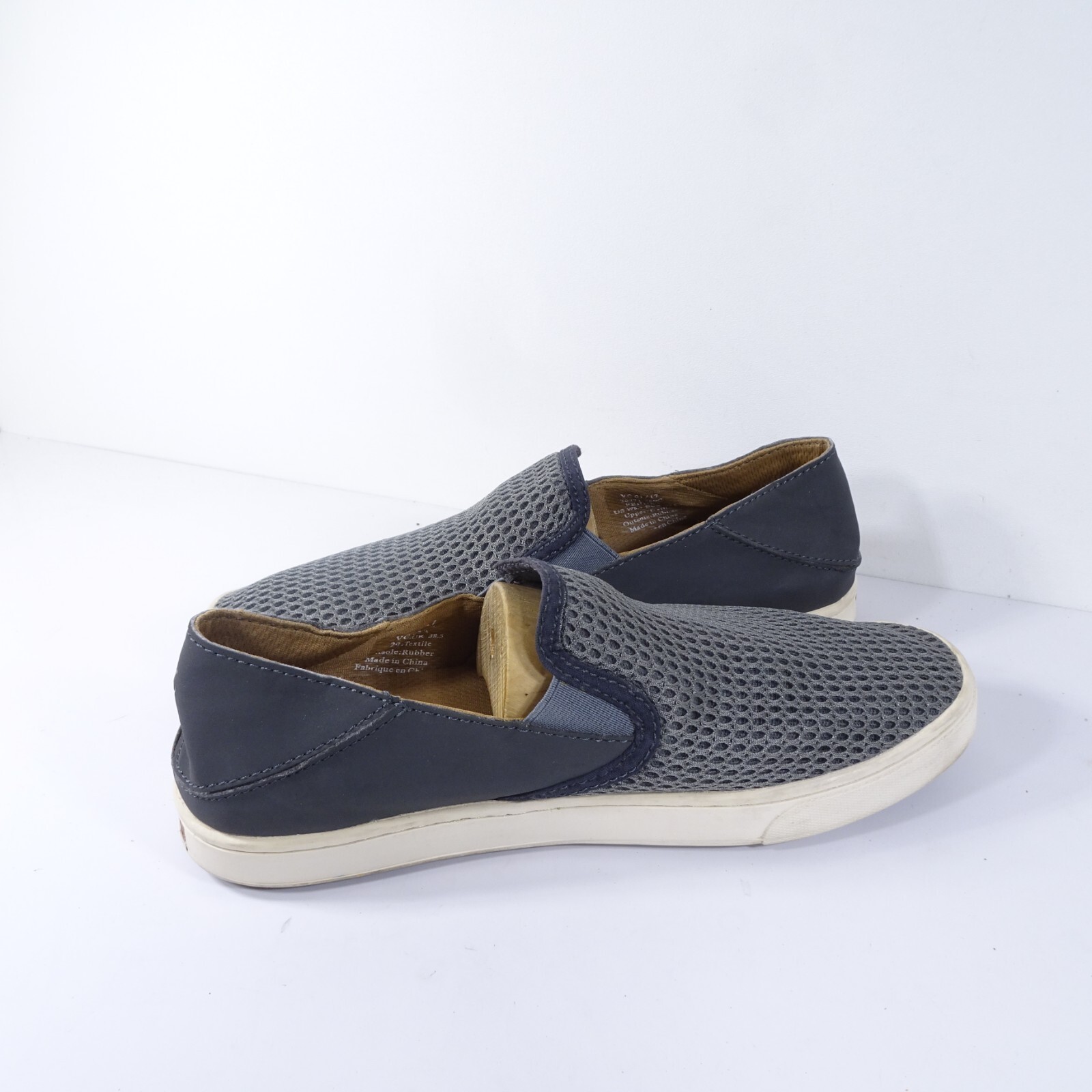 OluKai Women's Pehuea Shoe Size 8.5 Slip On Loafer Flats Light Gray Convertible Item image 11