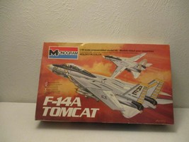 Vintage 1981 Monogram F-14-A Tomcat1/48 Scale Airplane Model Kit open Box - £35.60 GBP