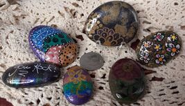 Painted Rocks Misc Set Gifts Decor Garden Shelf Mantle Knick Knacks Frie... - $4.25