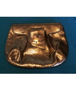 JUICY COUTURE METALLIC GOLD CRACKLED LEATHER CLUTCH HANDBAG - Free Shipping - $845.61 MXN