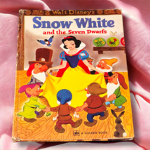 1974 Walt Disney&#39;s Snow White and the Seven Dwarfs. Vintage Large Golden... - $6.99