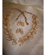 Vintage MOP Gold Tone Butterfly Necklace - £15.80 GBP