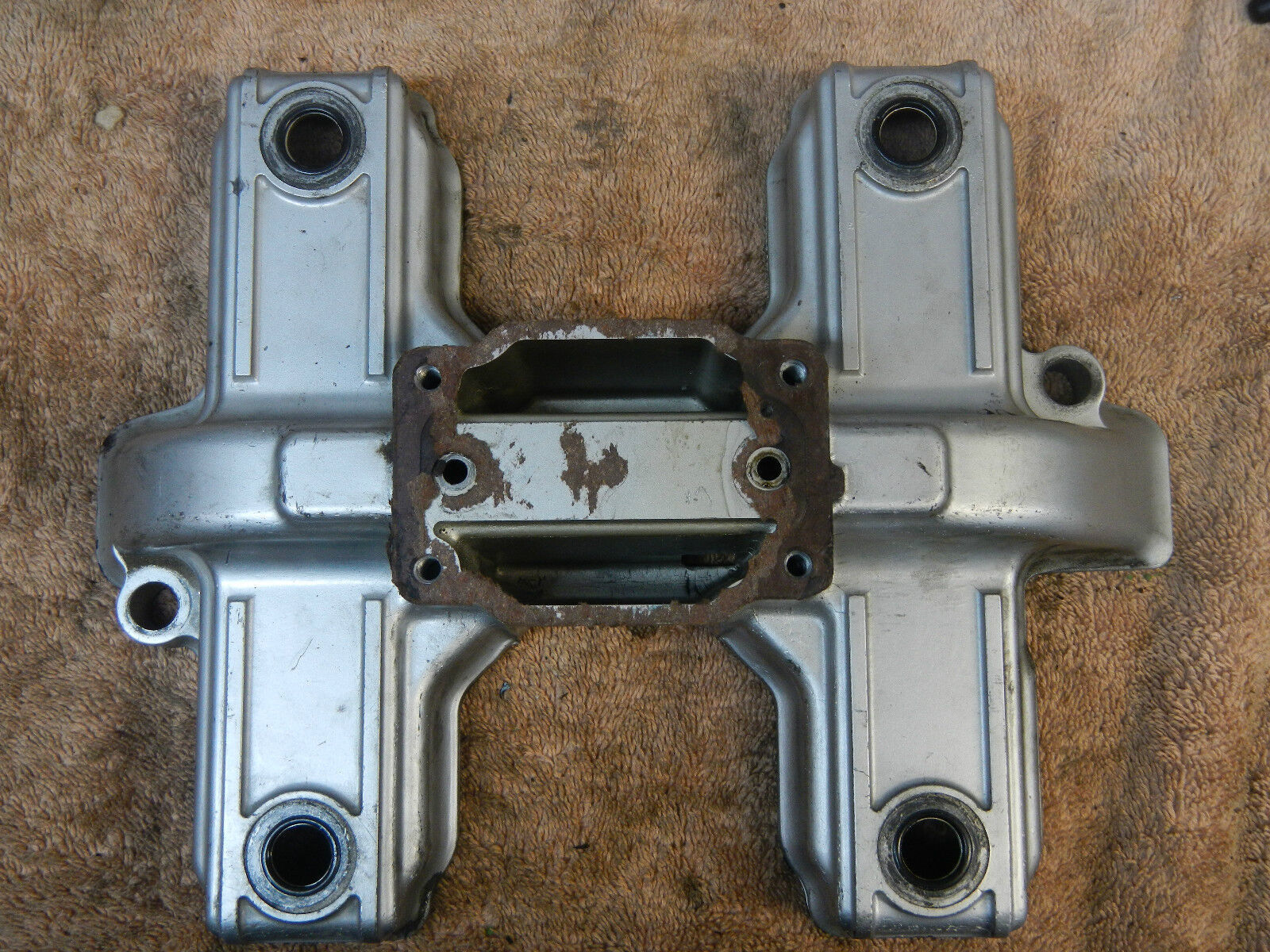 CYLINDER HEAD CAMSHAFT VALVE COVER 1998 98 SUZUKI GS500E GS500 GS 500 50... - $10.83