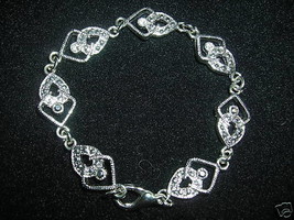 New silvertone Metal rhinestones bracelet 7.5&quot; - £6.38 GBP