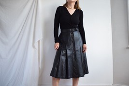 Handmade Black Women&#39;s Skirt Elegant Soft Lambskin Leather Stylish Party... - $98.18+