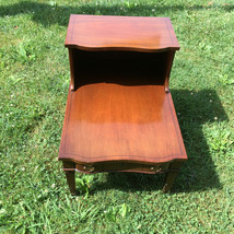 Vintage Imperial since 1903 Grand Rapids furniture wood end table small ... - $256.41
