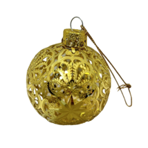 Vintage Gold Tone Laser Cut Christmas Ball Ornament Stars Scrolls 2.75&quot; - £7.58 GBP