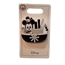 Disney Parks Mickey Mouse Steamboat Willie Collectible Trading Pin NEW - £9.78 GBP
