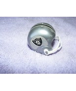 Vintage 60&#39;s 70&#39;s Gumball Machine Mini Football Helmet Raiders - €21,10 EUR