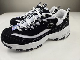 Skechers Women&#39;s D&#39;Lites-Biggest Fan Sneaker, size 10 - $54.45