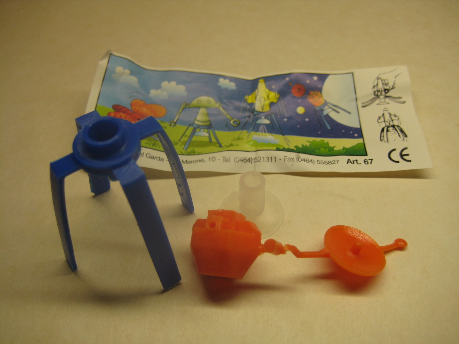 Maraja - Art 67 Jumper - Satellite + paper - Surprise egg - $1.50